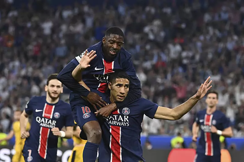 باريس يحقق حلمه ويتوج بلقب دوري أبطال أوروبا بعد الفوز الساحق على إنتر (فيديو)