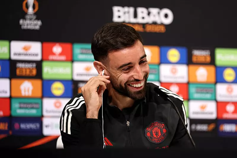 برونو فيرنانديز يحدد شروط انتقاله إلى الهلال قبل خوض مونديال الأندية