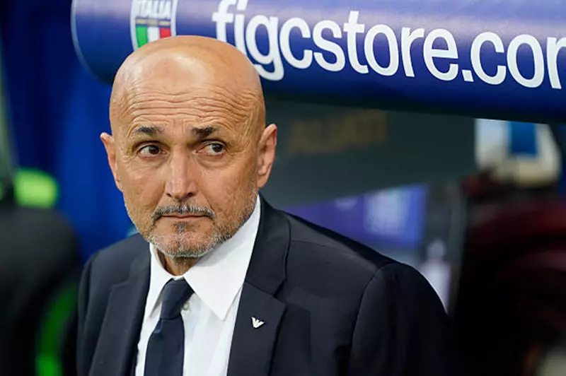 سباليتي: من العدل أن أترك تدريب منتخب إيطاليا