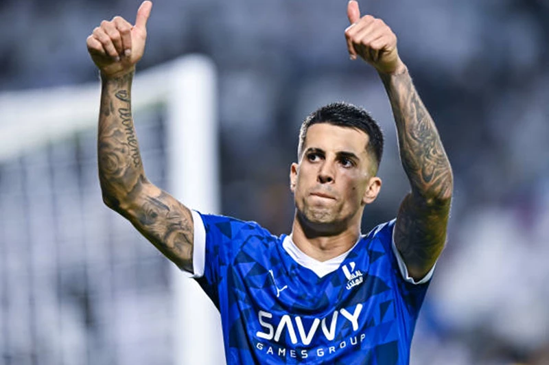 <p><strong>كانسيلو يواصل استعداداته للانضمام إلى الهلال في مونديال الأندية</strong></p>